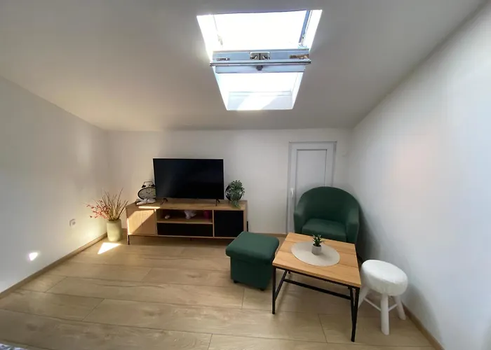 Jozephine Apartman *