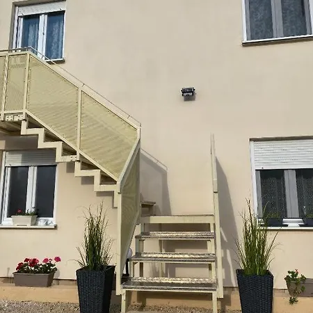 Jozephine Apartmán *